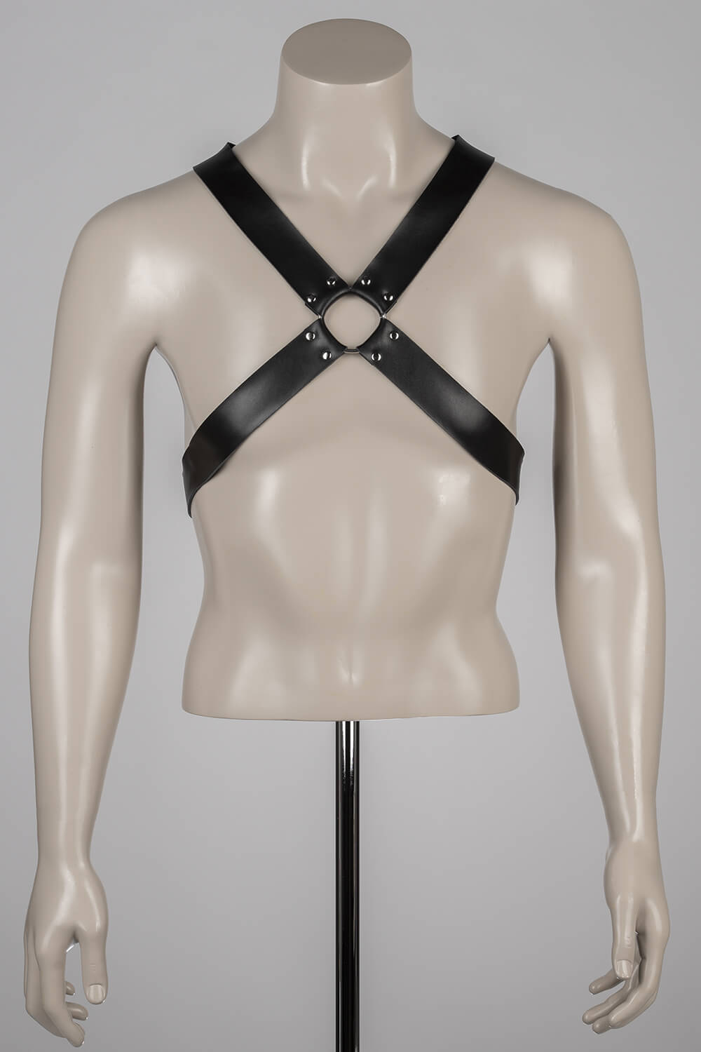 heren harnas voyerux maximus zwart kinky outfit man voorkant
